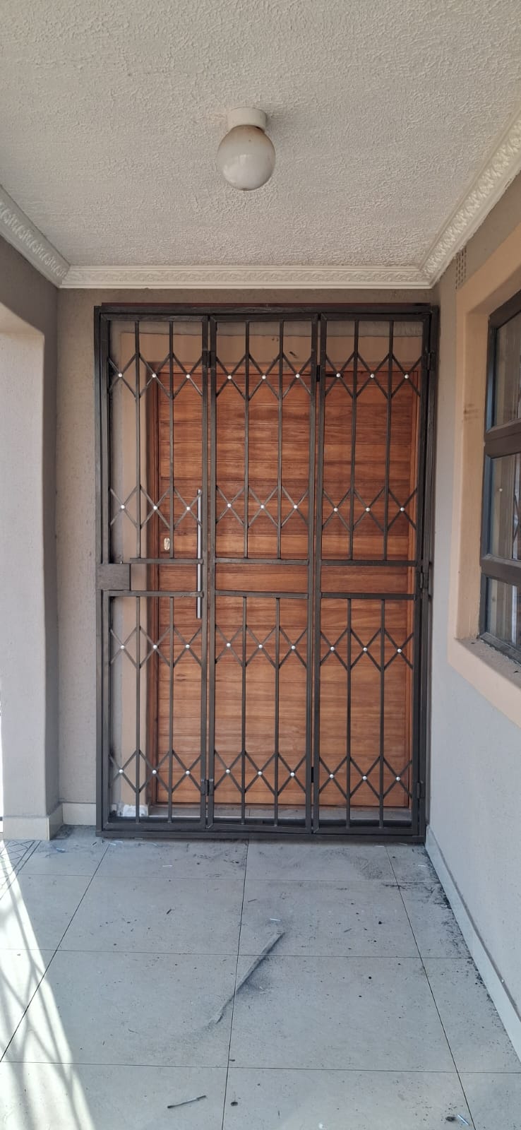 Trellis security gate installation